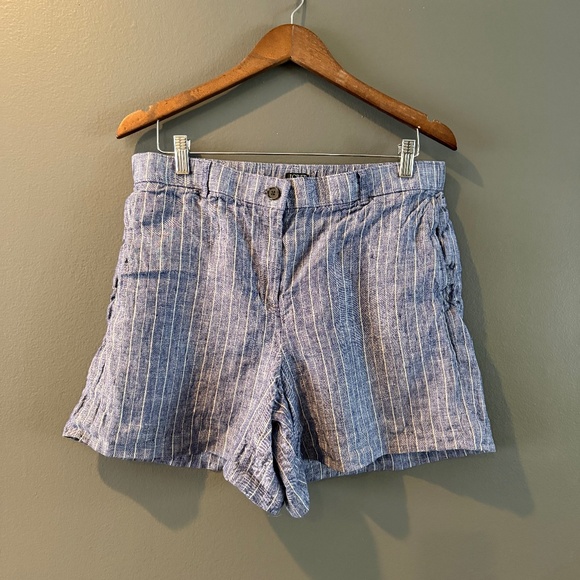 J.Crew Pants - J.Crew - Women's Shorts - Striped - Size L